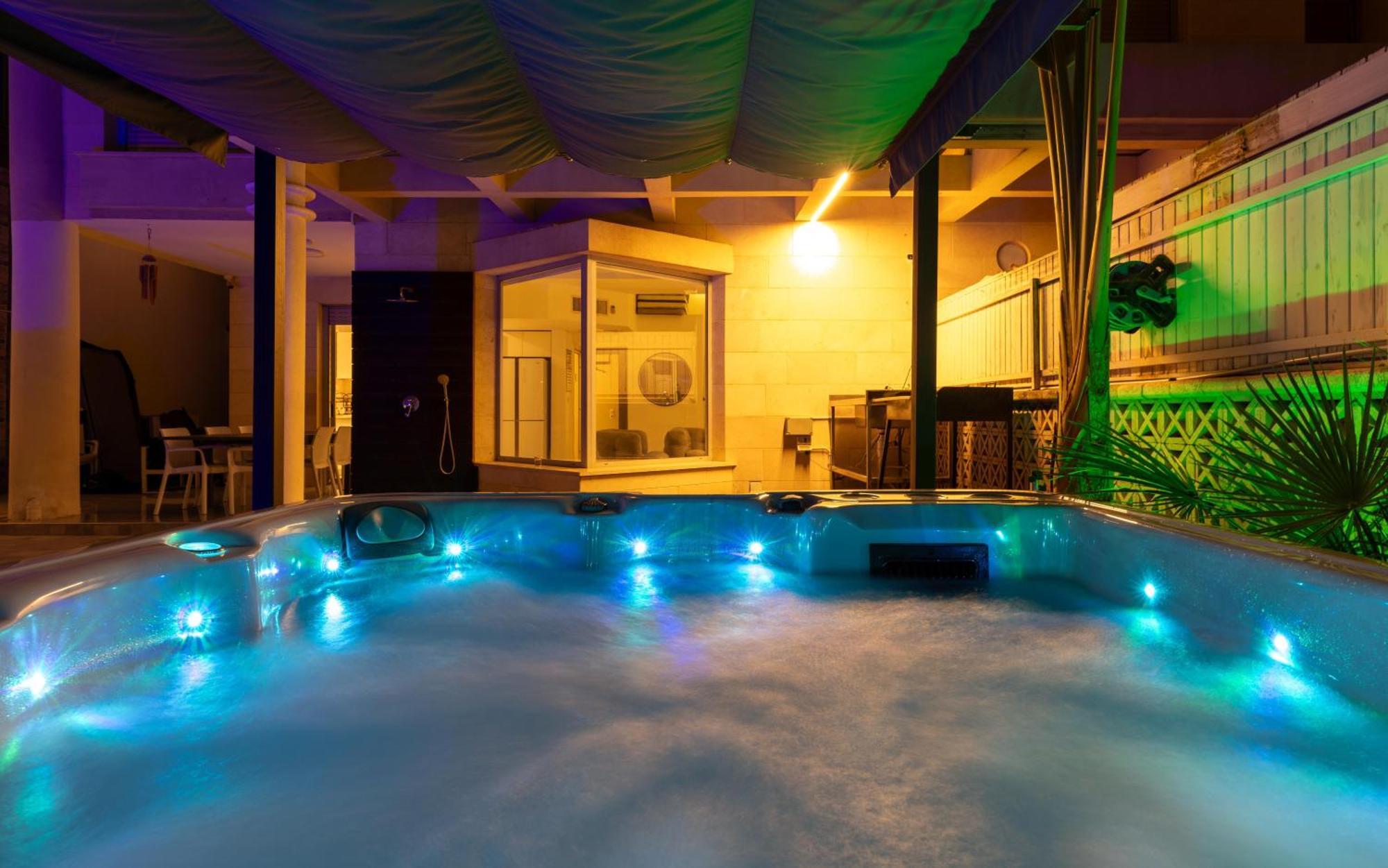 Sahara - Designed Duplex With A Private Pool Hotell Eilat Exteriör bild
